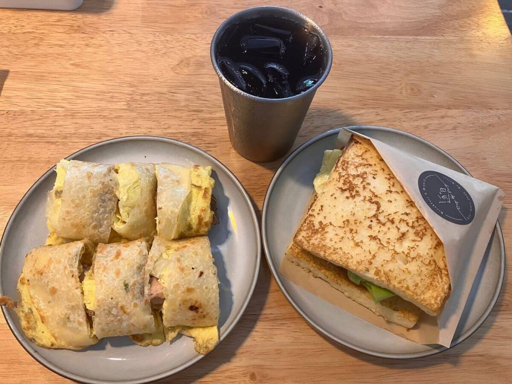 【台中北屯】逐日 Day by Day 早餐與早午餐店推薦!餐廳環境菜單價位介紹 【台中北屯】逐日 Day by Day 早餐與早午餐店推薦!餐廳環境菜單價位介紹