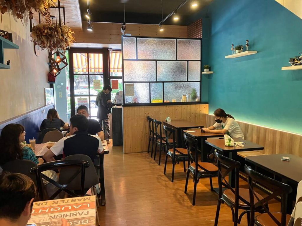 【台中北屯】夏日哈瓦那·古巴三明治早午餐推薦!餐廳環境菜單價位介紹! 【台中北屯】夏日哈瓦那·古巴三明治早午餐推薦!餐廳環境菜單價位介紹!