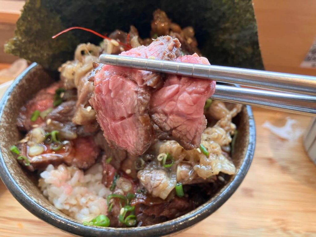 【台中北屯】嵐山熟成牛かつ專売 | 燒肉丼飯牛肉定食推薦！餐廳環境菜單價位介紹