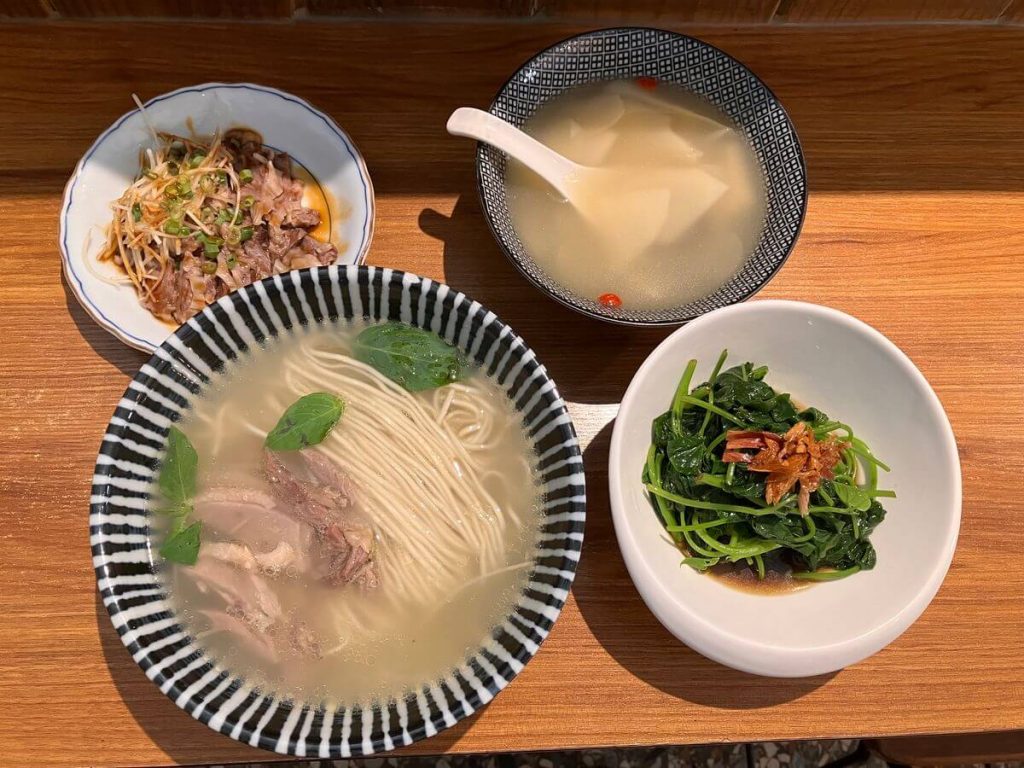 【台中北區】東沐食在 | 鴨肉飯鴨肉麵推薦與各式小菜！餐廳環境菜單價位介紹