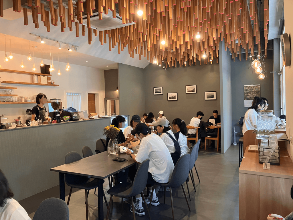 【台中北區】卉咖啡 HUI CAFE | 咖啡甜點與早午餐推薦！餐廳環境菜單價位介紹