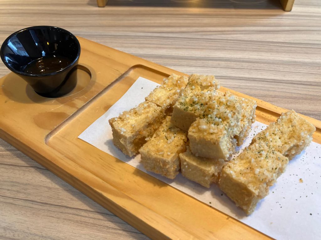 【台中北屯】天利食堂台中青島店 | 嫩絹豆腐鍋推薦！餐廳環境菜單價位介紹