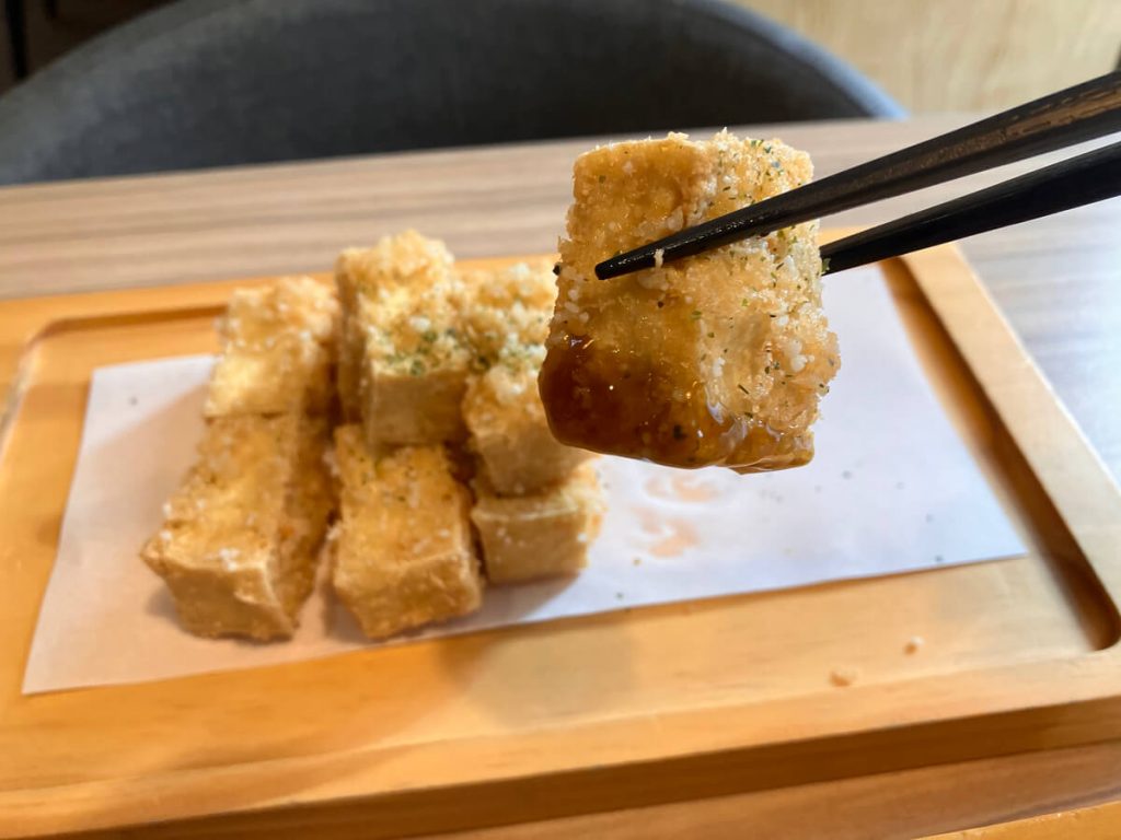 【台中北屯】天利食堂台中青島店 | 嫩絹豆腐鍋推薦！餐廳環境菜單價位介紹