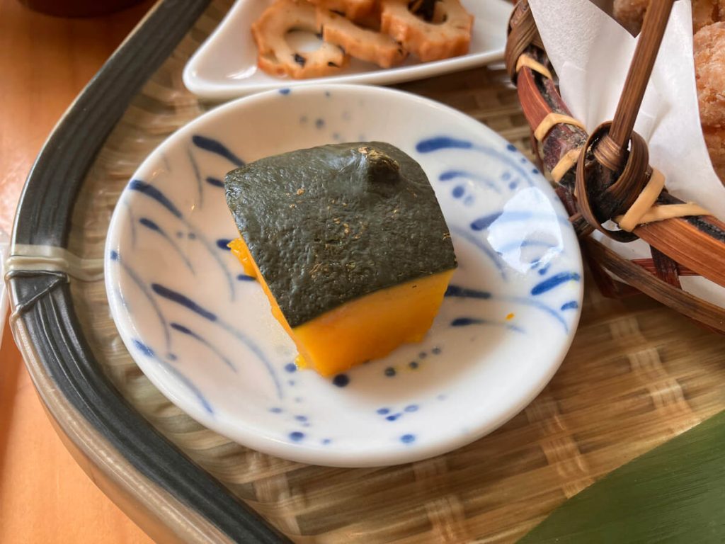 【台中西區】小野食堂 | 日式食堂早午餐 | 飯糰套餐推薦！餐廳環境菜單價位介紹